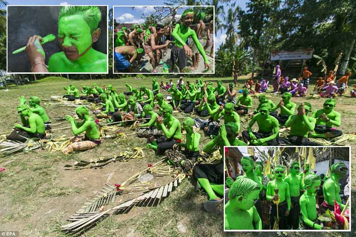 Warga Desa di Bali Warnai Tubuh untuk Buang Sial dan Usir Roh Jahat